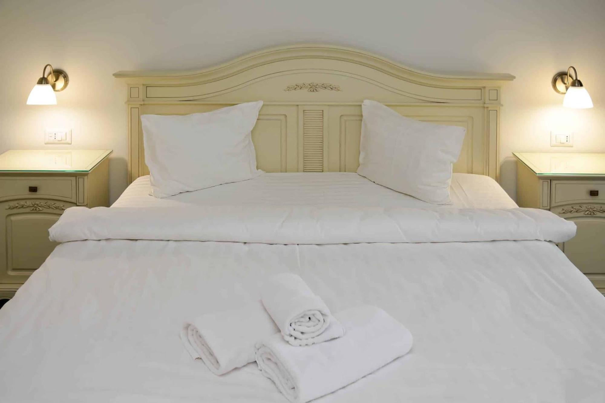 Green Park Boutique Hotel Focşani Eksteriør billede