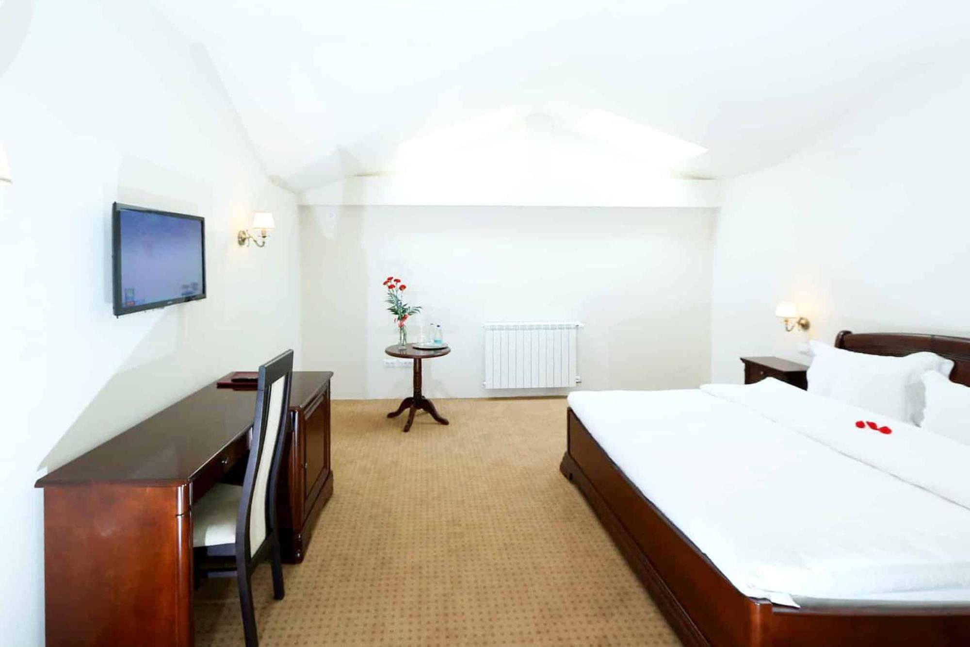 Green Park Boutique Hotel Focşani Eksteriør billede