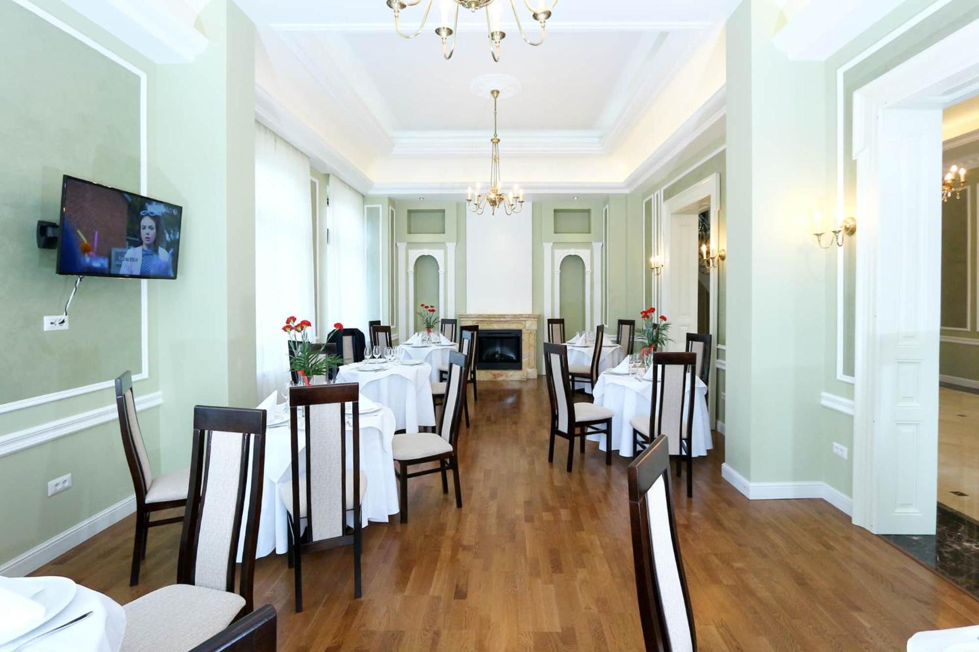 Green Park Boutique Hotel Focşani Eksteriør billede